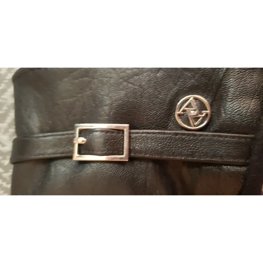 NWT ADRIENNE VITTADINI TOUCH SCREEN TECHNOLOGY LEATHER WOOL GROVES